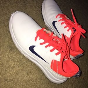 Nike FI React 2 (Sz 6)